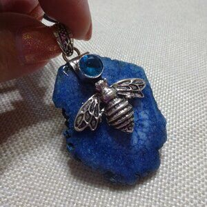 Beautiful BLUE SOLAR AGATE with BLUE TOPAZ & SILVER BEE Handmade Pendant/Cord
